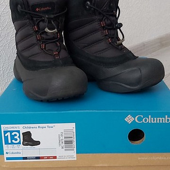 Columbia 31 saapad
