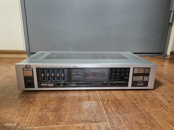 JVC R-K200 Digital Synthesizer Receiver