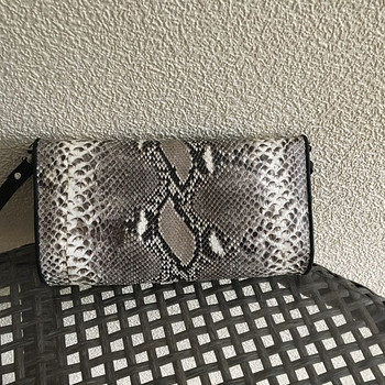 Продам маленькую сумочку, стильная.
