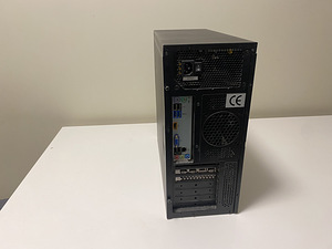 Lauaarvuti komplekt (arvuti, 2x monitori, hiir, klaviatuur) (4 foto / 5)