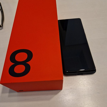OnePlus 8 про 8/128