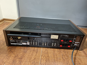 Стереоприемник optonica Sharp SA-3131H AM/FM (1978-79) (4 фото из 4)