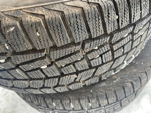 Uueväärsed lamellrehvid 4tk 205/55 R16 (1 foto / 5)