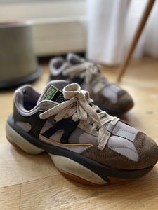 Puma naiste tossud 40 suurus eu (1 foto / 4)