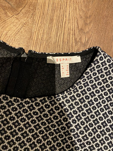 Soliidne kleit Esprit L-XL (4 foto / 4)