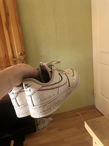 Nike Air force 1's red and white just do it (1 foto / 3)