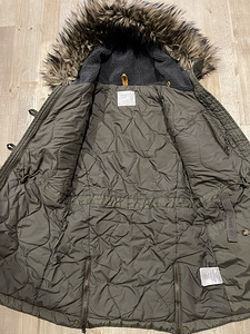 Peak Performance W Mildred Bronze парка S (2 фото из 9)