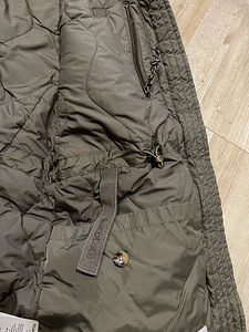 Peak Performance W Mildred Bronze парка S (5 фото из 9)