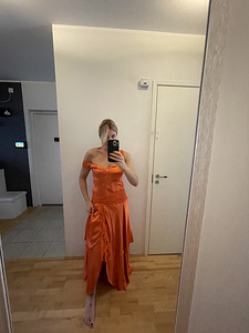 Silk dress APART (1 foto / 8)
