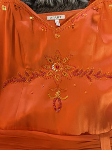 Silk dress APART (5 foto / 8)