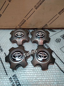 Колпачки на колёса Toyota Land Cruiser Hilux Lexus (5 фото из 5)