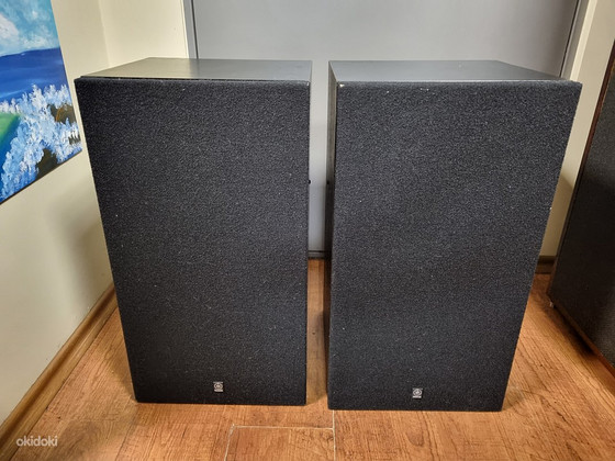Yamaha NS-500 2-Way Loudspeaker System