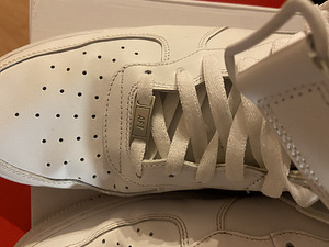 Nike Air Force (5 фото из 8)