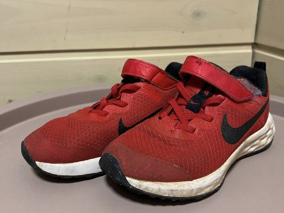 Nike tossud, suurus 30