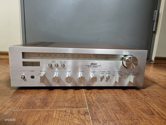 Стереоприемник akai AA-1020 AM/FM