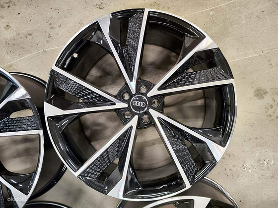 22-дюймовые диски Audi 5x112