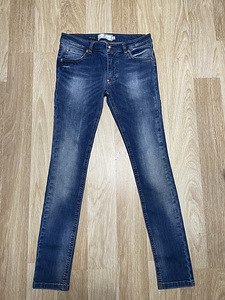 Детские джинсы PHILIPP PLEIN (4 фото из 4)