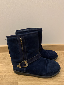 Сапоги в стиле UGG (1 фото из 1)