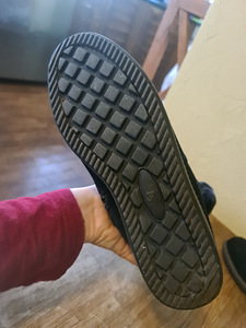 Naiste talve seemisnahast saapad (3 foto / 4)