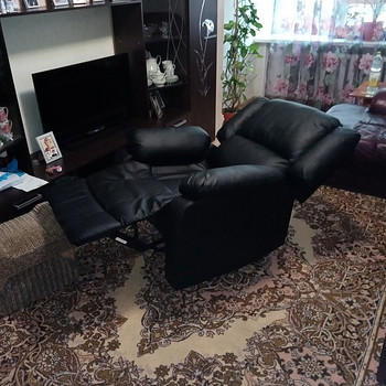 Продам кожаное раскладное кресло
