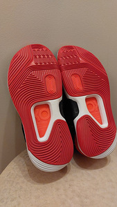 Korvpallijalanõud Nike KD 14, nr 42 (2 foto / 4)