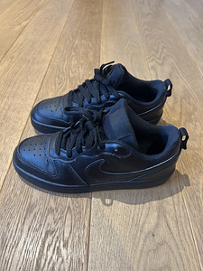 Poiste tossud Nike (1 foto / 4)
