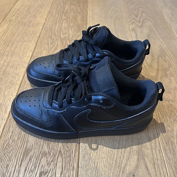 Кроссовки для мальчиков Nike