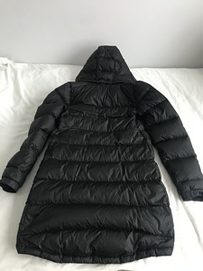 Продам пуховое пальто The North S (3 фото из 5)