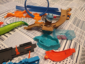 3 hot wheels autorada. Vähe kasutatud. (2 foto / 4)