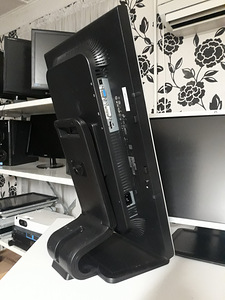 2x 24 tolli HP monitori (3 foto / 3)