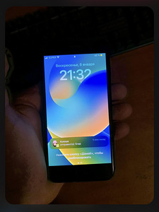 iPhone 8/64GB (Black) (2 foto / 2)