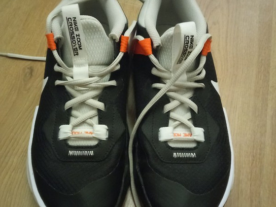 Баскетбольные кроссовки Nike