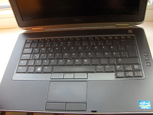 Dell Latitude E6420 (1 foto / 1)