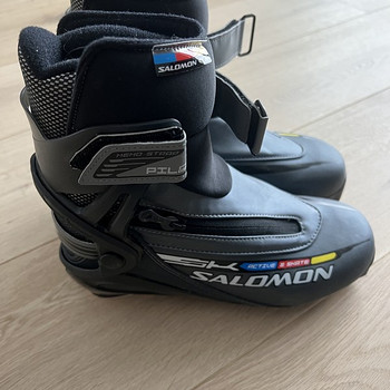Suusasaapad Salomon Active 8 Skate M