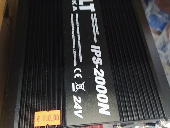 Инвертор 24 v- 220 v на 2 киловата