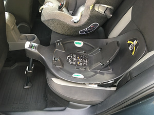 Автокресло CYBEX Sirona Z i-Size + база CYBEX Base Z (5 фото из 8)