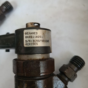 Продам форсунки на вольво