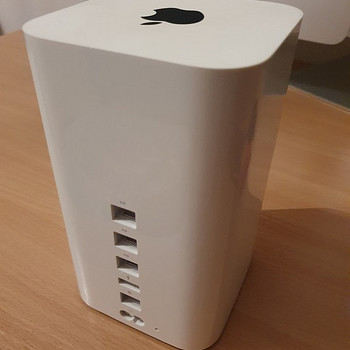 Apple Airport Extreme 6gen A1521 + Time Capsule 5 Gen 2TB