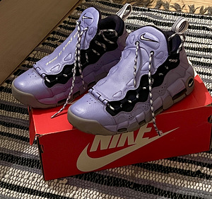 Nike Air More Money Women's Shoes Twilight Pulse-White ao174 (3 foto / 4)