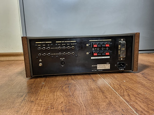 Интегральный стереоусилитель Sony TA-2650 (4 фото из 4)