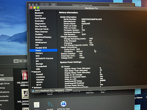 Macbook Pro 15' 16GB Ram, 256 SSD, Mid 2015. No damages. (5 foto / 5)