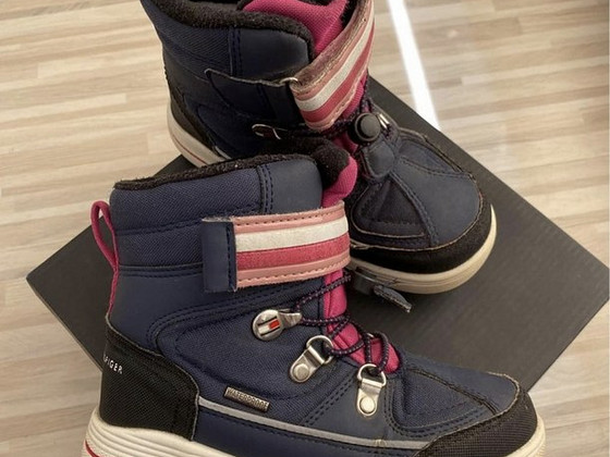 Зимние сапоги Tommy Hilfiger, 29