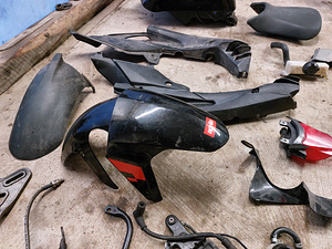 Aprilia RS125 2010a osad (10 foto / 10)