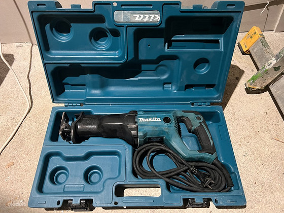 Универсальная пила Makita JR3051TK