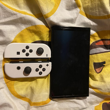Müüa Nintendo Switch Oled 64 GB, pragude/kriimudeta