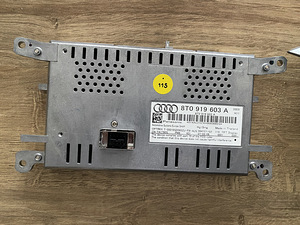 Originaal Audi Multimeedia + Armatuurlaua plast (2 foto / 5)