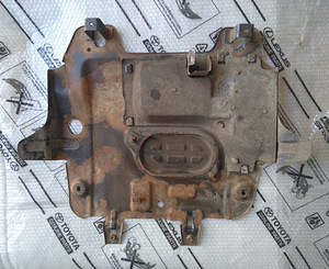 Toyota Land Cruiser 150 51405-60230 51450-60050 51450-60061 (3 foto / 4)