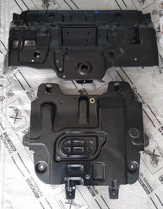 Toyota Land Cruiser 150 51405-60230 51450-60050 51450-60061 (1 foto / 4)