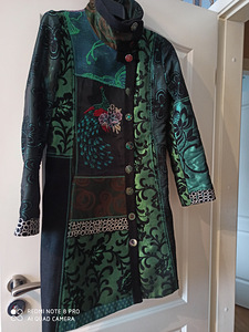 Desigual 36 mantel (1 foto / 5)