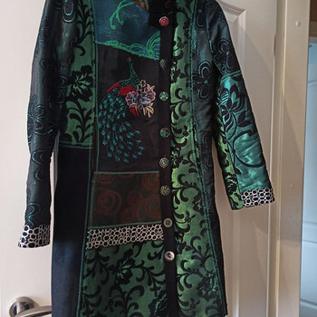 Desigual 36 mantel